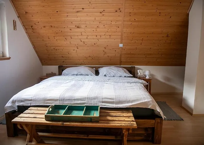 Pod Skalou Feriehus Zelezny Brod